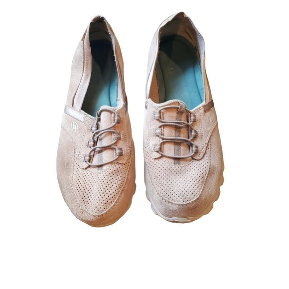 Skechers Lightweight Leather tan upper slip on with bungee Sz 8.5 - Picture 1 of 8